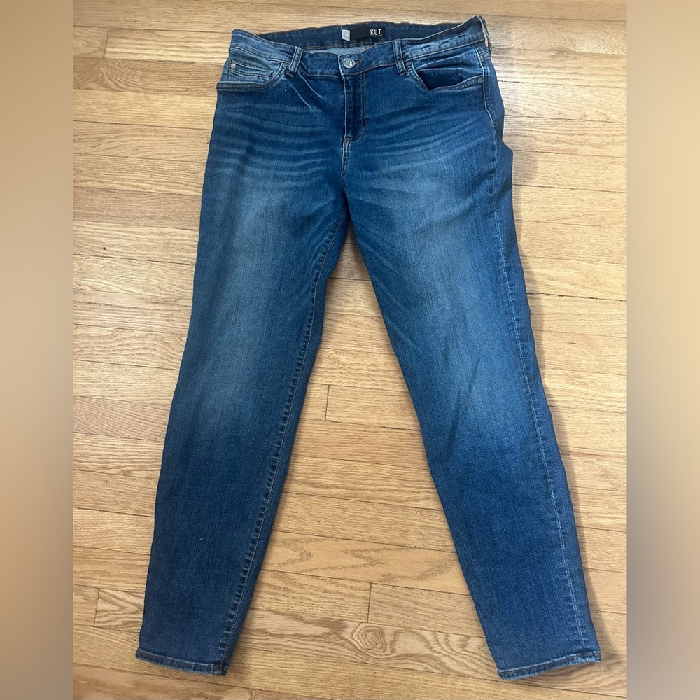 Kut from the Kloth Diana  Dark Blue Stretch Skinny Jeans